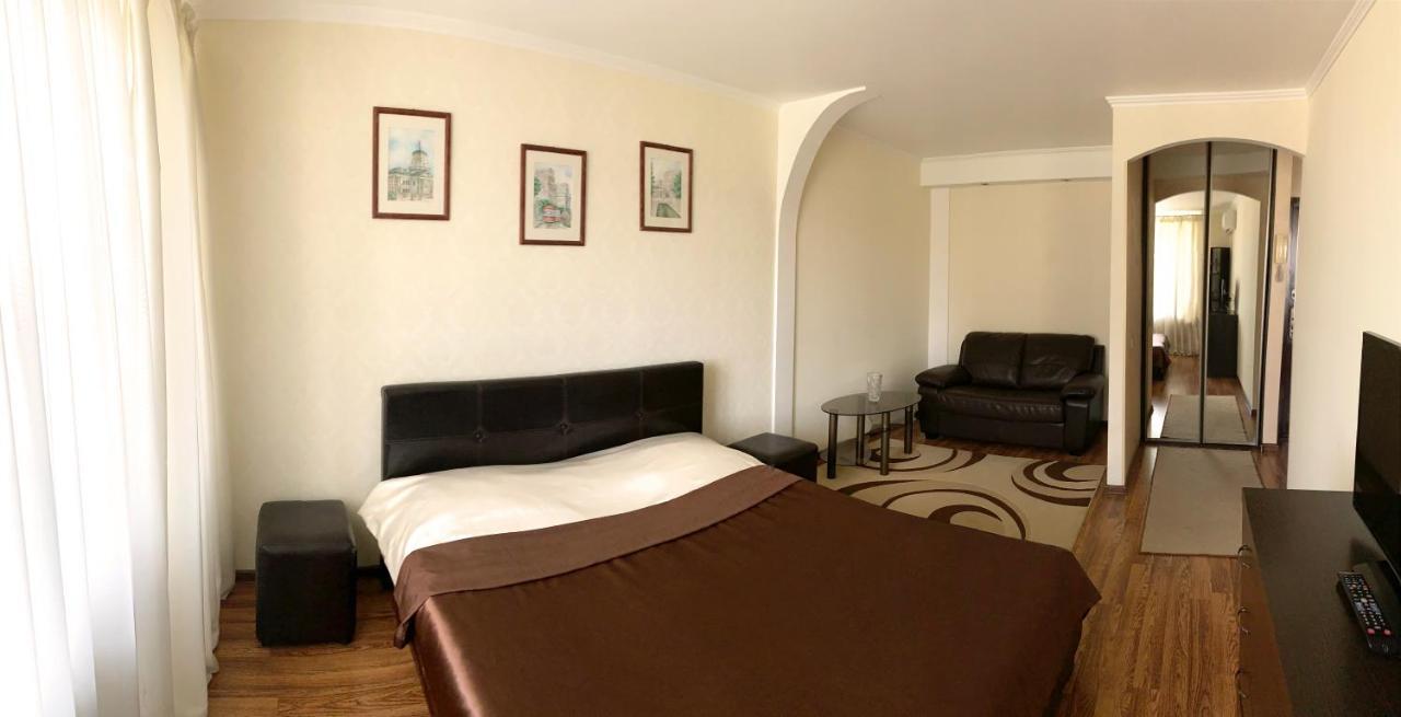 Apartment On Romanovskaya Sloboda 10 Μινσκ Εξωτερικό φωτογραφία